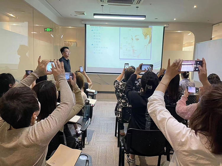 海南微整形培訓學校 - 在線咨詢學習，專業教育服務助您成就美麗事業